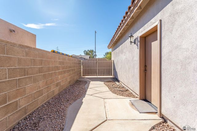 2572 S View Parkway, Yuma, AZ 85364