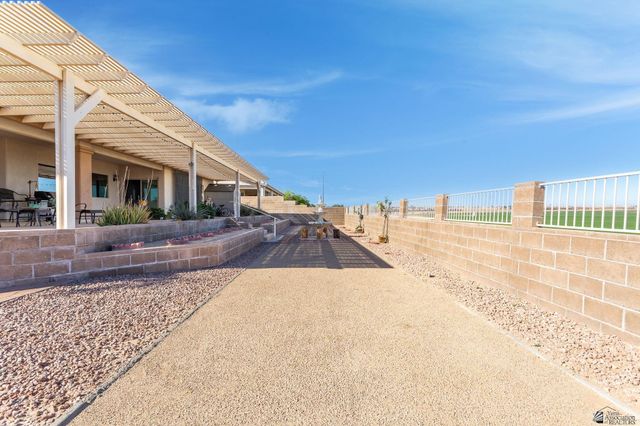 2572 S View Parkway, Yuma, AZ 85364