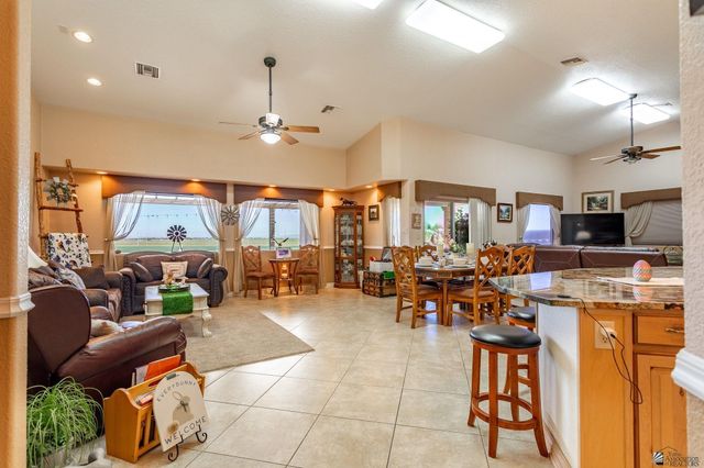 2572 S View Parkway, Yuma, AZ 85364