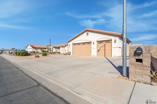 2572 S View Parkway, Yuma, AZ 85364