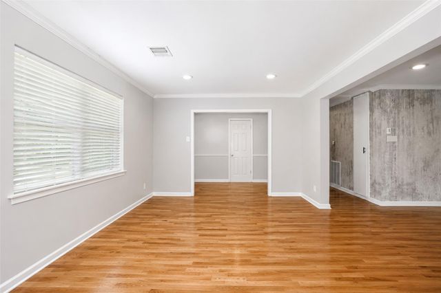 9531 Weatherwood Drive, Houston, TX 77080