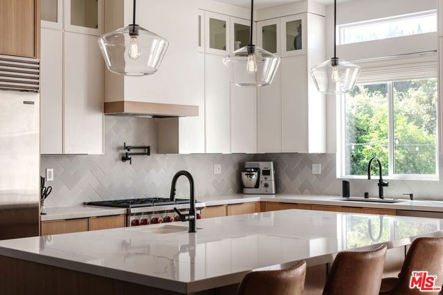 4235 Lafayette Place, Culver City, CA 90232