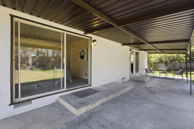 137 Carling Court, San Jose, CA 95111