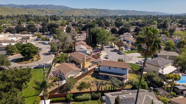 137 Carling Court, San Jose, CA 95111