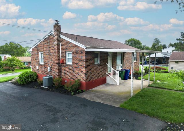 2400 WALKER MILL RD, Harrisburg, PA 17110