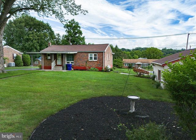 2400 WALKER MILL RD, Harrisburg, PA 17110