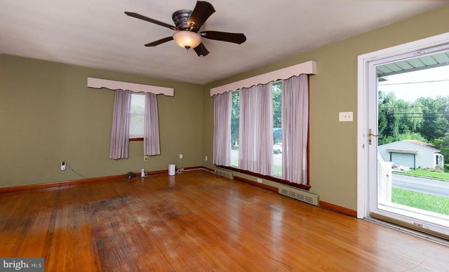 2400 WALKER MILL RD, Harrisburg, PA 17110