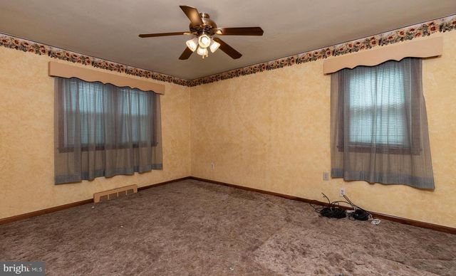 2400 WALKER MILL RD, Harrisburg, PA 17110