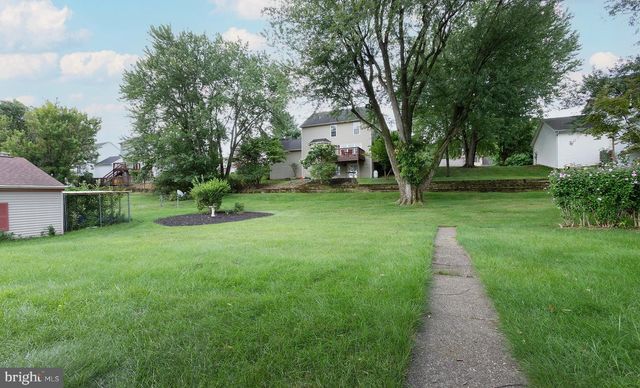2400 WALKER MILL RD, Harrisburg, PA 17110