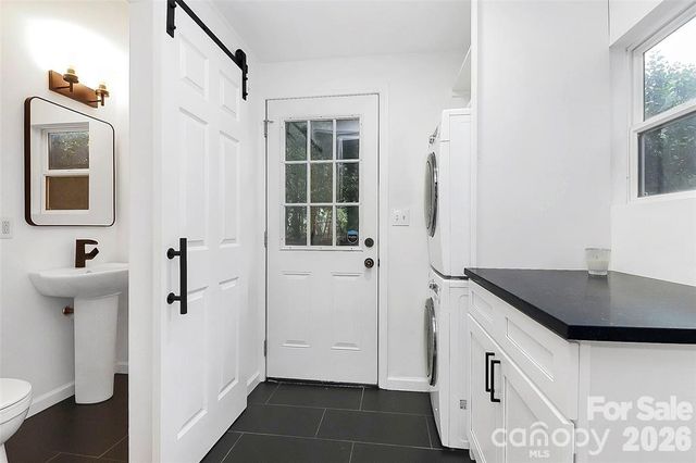 2642 Rachel Street, Charlotte, NC 28206