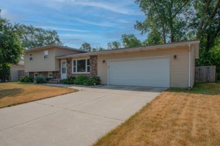 6427 Valleyview Avenue, Portage, IN 46368