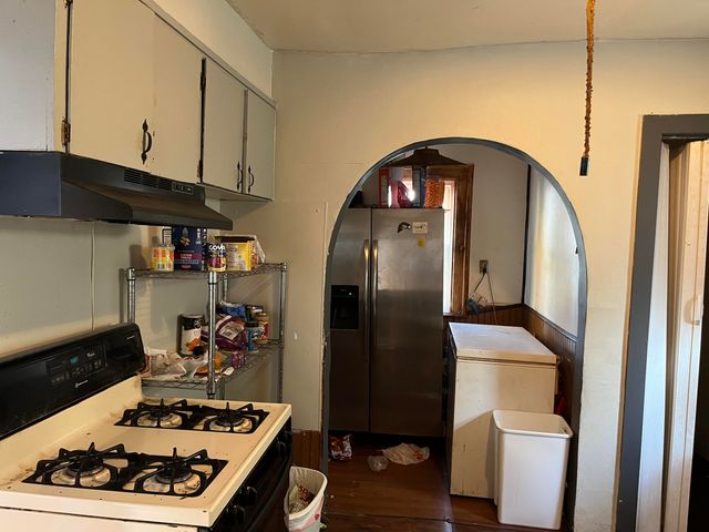 859 Lake Michigan Drive Nw, City Of Grand Rapids, MI 49504