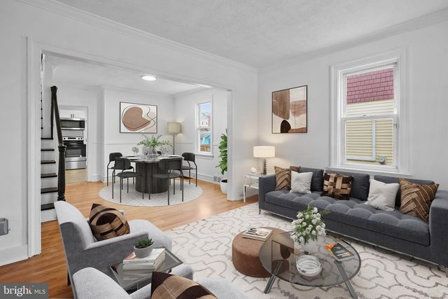 34 E HENDRICKSON AVE, Morrisville, PA 19067