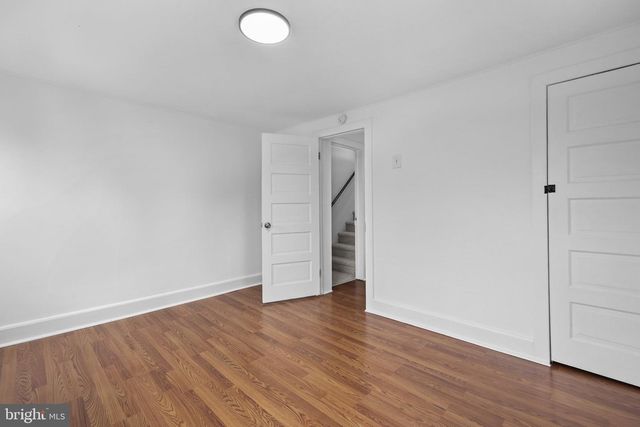 34 E HENDRICKSON AVE, Morrisville, PA 19067