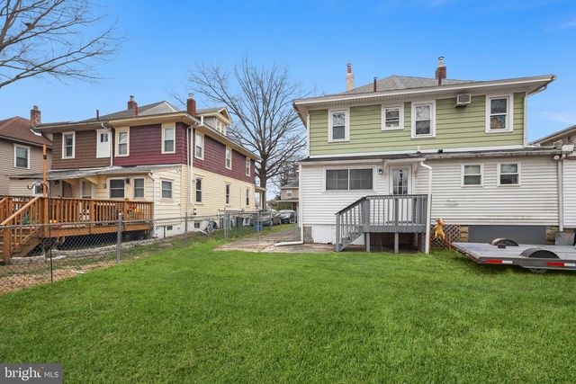 34 E HENDRICKSON AVE, Morrisville, PA 19067