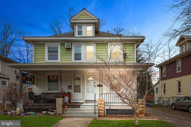 34 E HENDRICKSON AVE, Morrisville, PA 19067