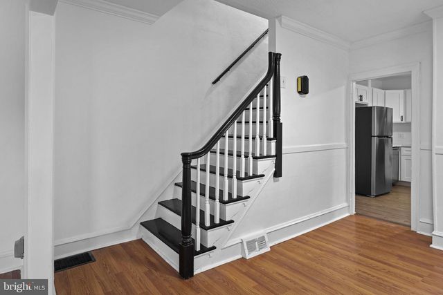 34 E HENDRICKSON AVE, Morrisville, PA 19067