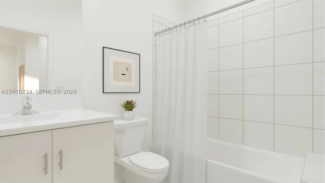 17568 SW 286 ST, Miami, FL 33030