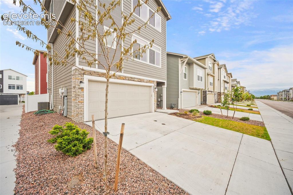 5277 Painted Sky View, Colorado Springs, CO 80916 — photo 2