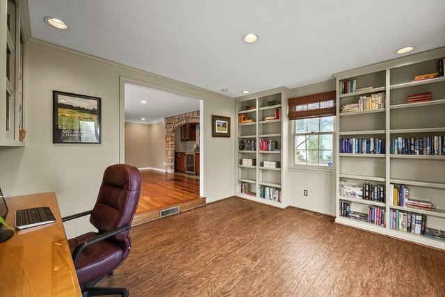 12 Old Carriage Drive, Wilbraham, MA 01095