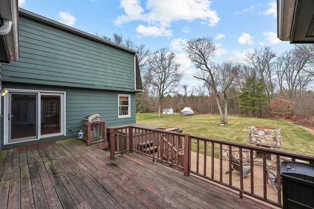 12 Old Carriage Drive, Wilbraham, MA 01095