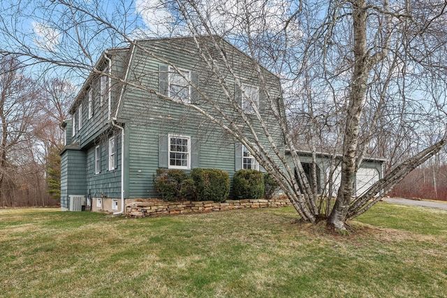 12 Old Carriage Drive, Wilbraham, MA 01095