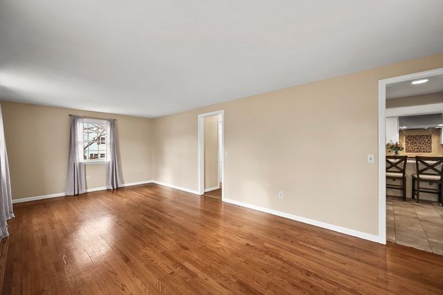 12 Old Carriage Drive, Wilbraham, MA 01095