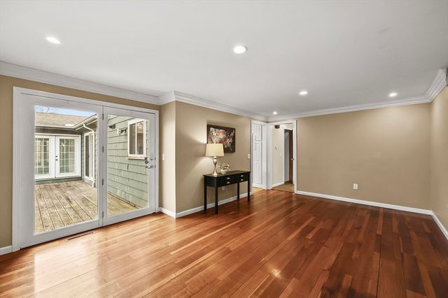 12 Old Carriage Drive, Wilbraham, MA 01095