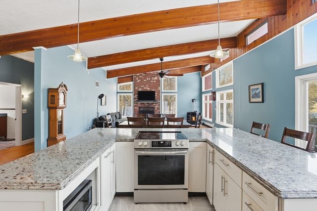 52 Allens Trail, Groton, MA 01450