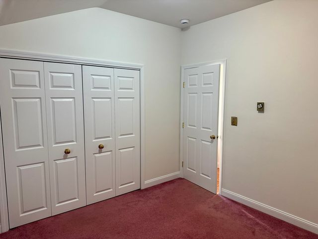 165 Grove B2, Westwood, MA 02090