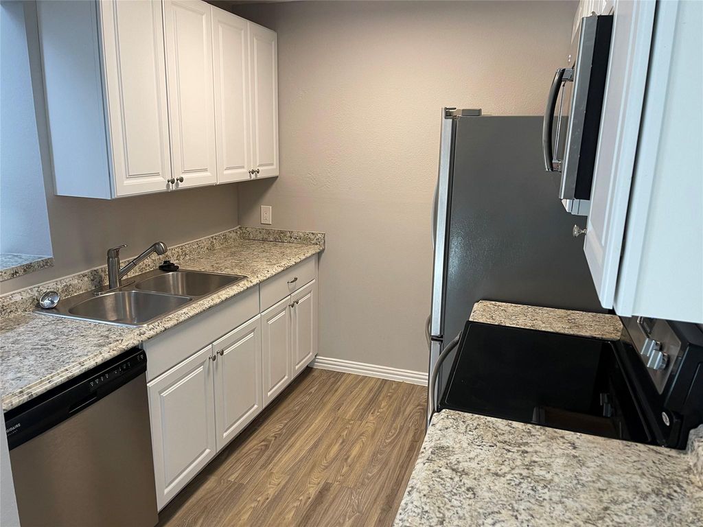 1516 Bay Area Boulevard F5, Houston, TX 77058