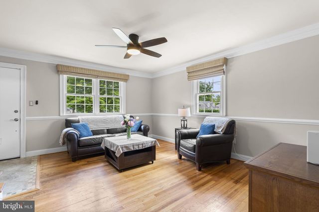 404 FOREST LN, Catonsville, MD 21228