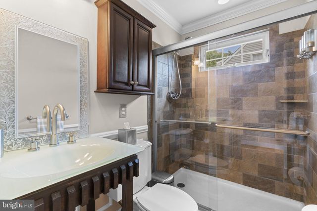 404 FOREST LN, Catonsville, MD 21228