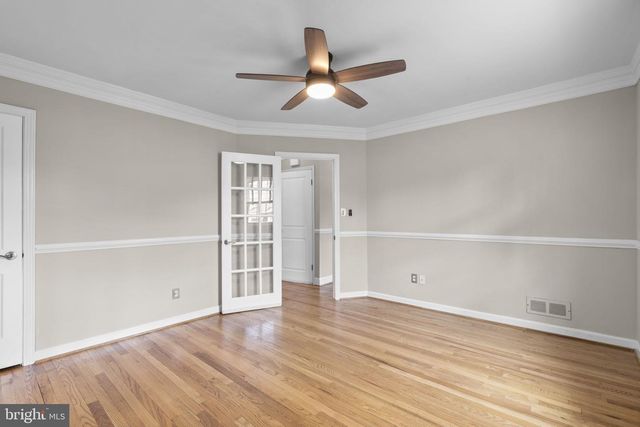 404 FOREST LN, Catonsville, MD 21228