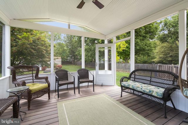 404 FOREST LN, Catonsville, MD 21228