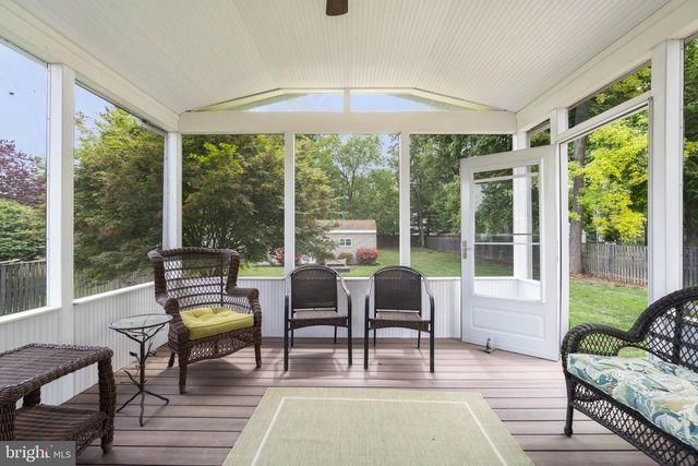 404 FOREST LN, Catonsville, MD 21228
