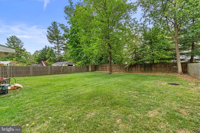 404 FOREST LN, Catonsville, MD 21228