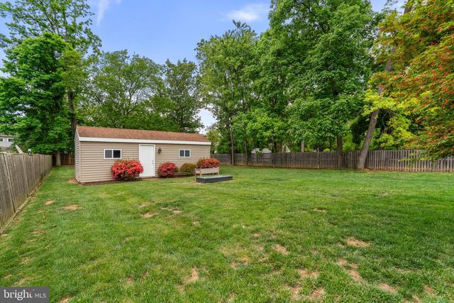 404 FOREST LN, Catonsville, MD 21228
