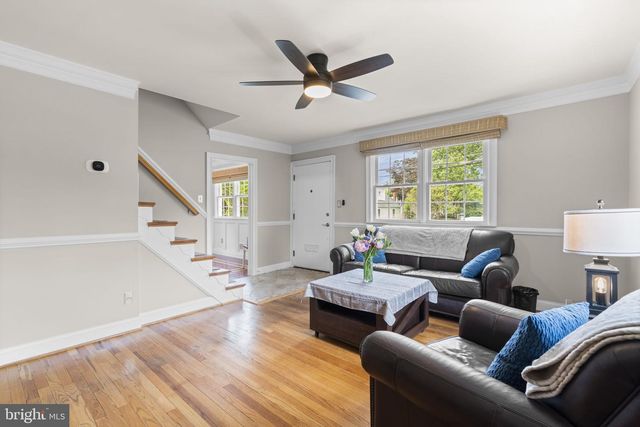 404 FOREST LN, Catonsville, MD 21228