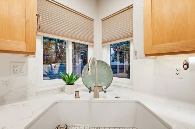 4946 E Atherton Street, Long Beach, CA 90815