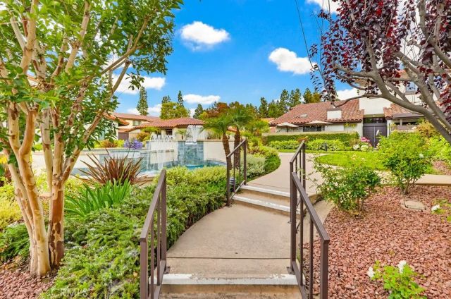 4946 E Atherton Street, Long Beach, CA 90815