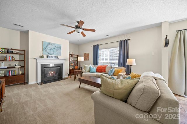 3925 Cascade Drive, Gastonia, NC 28056