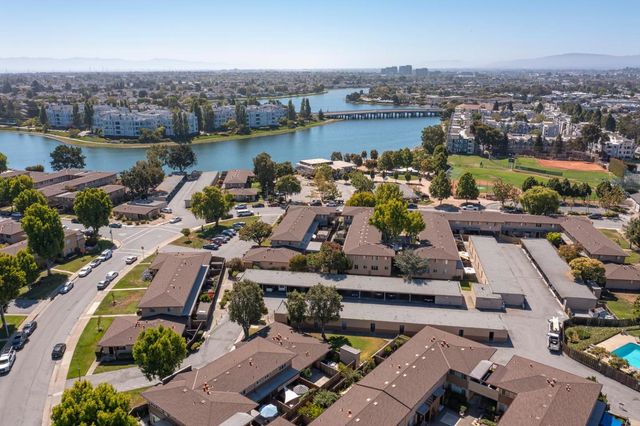 1536 Day Avenue F, San Mateo, CA 94403