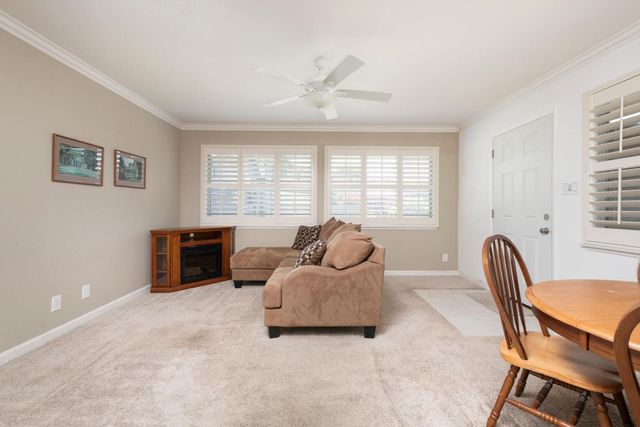 1536 Day Avenue F, San Mateo, CA 94403