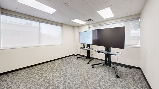 903 Beau Terre Drive 2, Bentonville, AR 72712