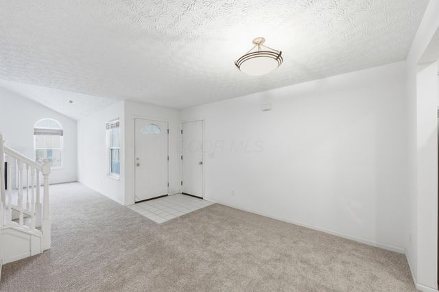 6155 Glenvillage Drive, Dublin, OH 43016