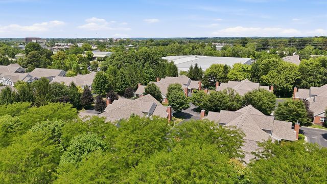 6155 Glenvillage Drive, Dublin, OH 43016
