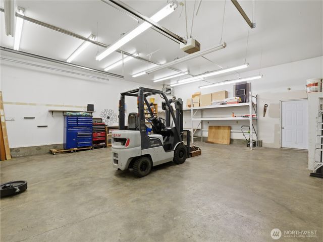 431 S Davies Road, Lake Stevens, WA 98258