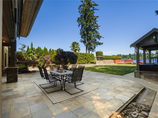 431 S Davies Road, Lake Stevens, WA 98258