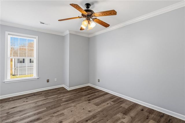 5663 Fairway Forest Drive, Winston-salem, NC 27105